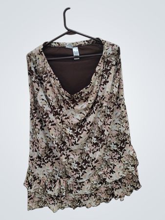 Blouse with Floral Pattern