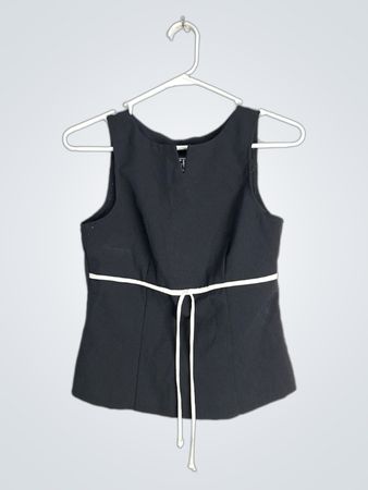 Black Sleeveless Top