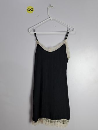 Forever 21 Black Lace Trim Cami Top