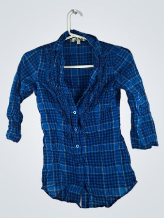 L.e.i. Plaid Blouse