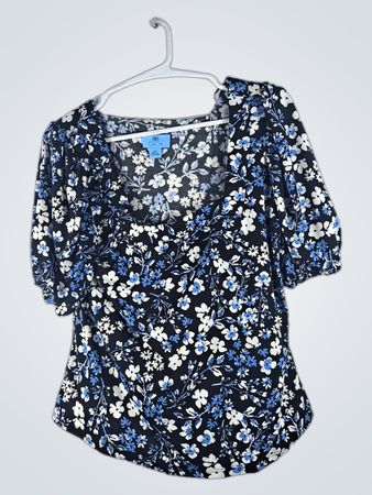 CeCe Floral Blouse