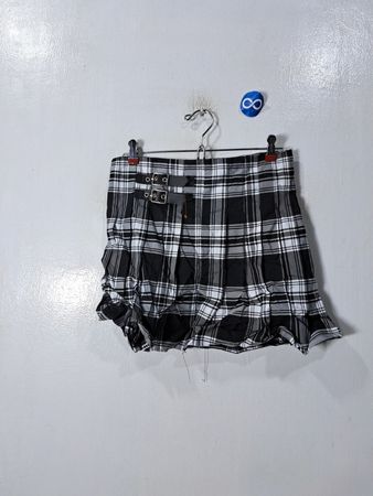 Black and White Plaid Skirt