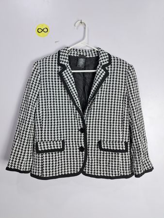 Covington Houndstooth Blazer