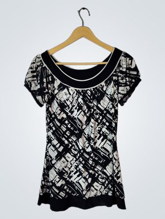 Maurices Black and White Top