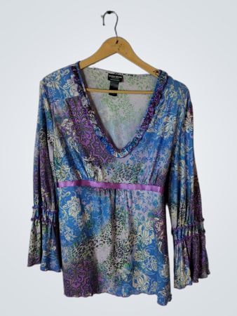 Bisou Bisou Floral V-Neck Blouse