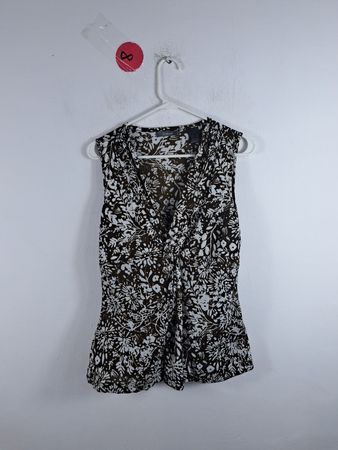 Liz Claiborne Floral Sleeveless Blouse