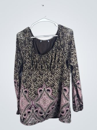 Blouse with Black and Gold Pattern
