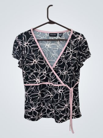 New York & Company Floral Wrap Top