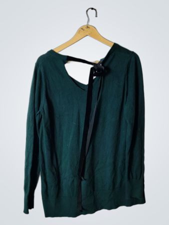 Green Long-Sleeve Top