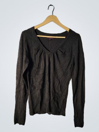 takeout Long Sleeve Top