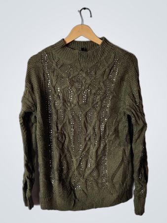 White House Black Market Olive Green Cable Knit Sweater