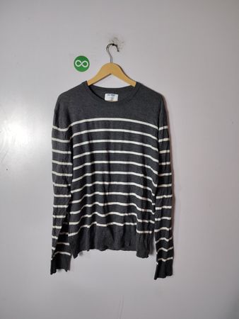 Old Navy Grey Striped Crewneck Sweater