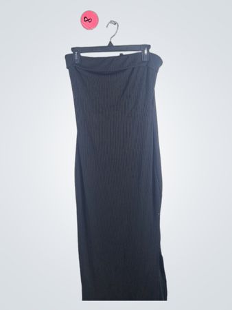 Black Sleeveless Dress