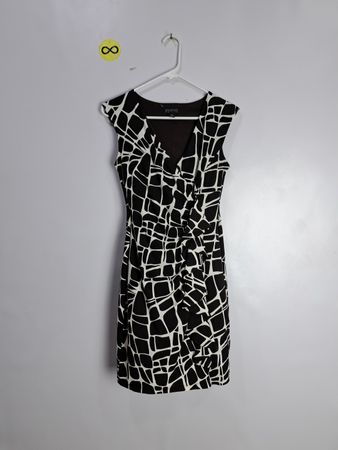 Black and White Geometric Pattern Dress
