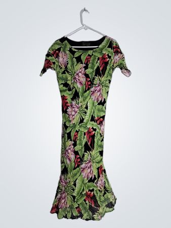 Kavaiana Hawaiian Floral Dress