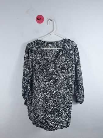 APT.9 Black and White Geometric Print Blouse