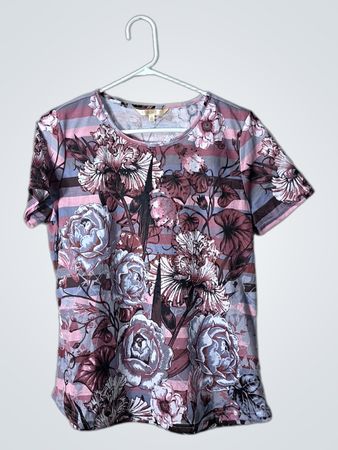 NONKB Floral Short Sleeve Top