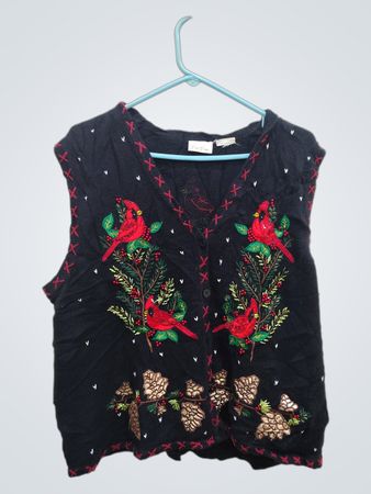 Bobbie Brooks Black Embroidered Sleeveless Top