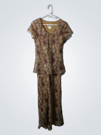 Jessica Howard Floral Pajama Set