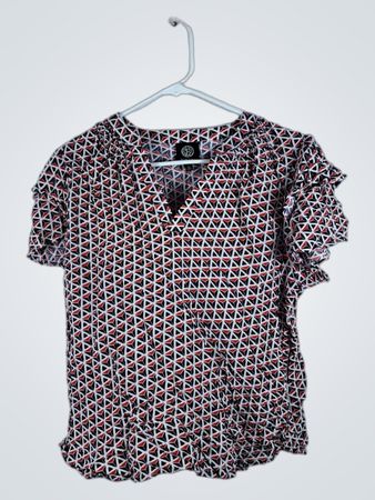 Bobbeau Geometric Print Ruffled Blouse