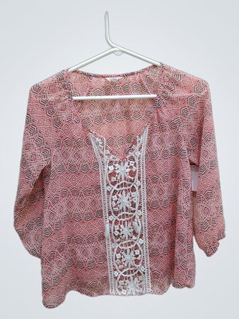 Aeropostale Pink Patterned Blouse