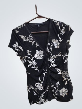 White House Black Market Floral Blouse