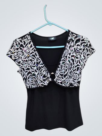 Cezik Black and White Floral Top