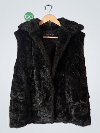 Frankly My Dear Black Fur Vest