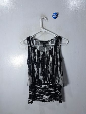Black and White Sleeveless Top