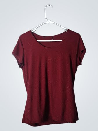 Red Short-Sleeve Top