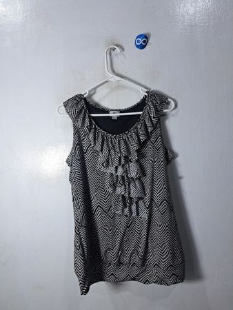 Women's Black and White Chevron Top