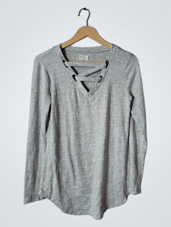 Gray Long-Sleeve Top
