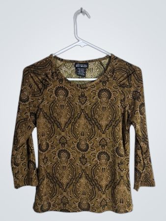 No Boundaries Stretch Top