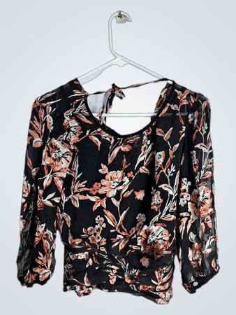 White House Black Market Floral Blouse