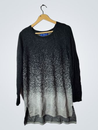 Apt. 9 Black and White Gradient Sweater