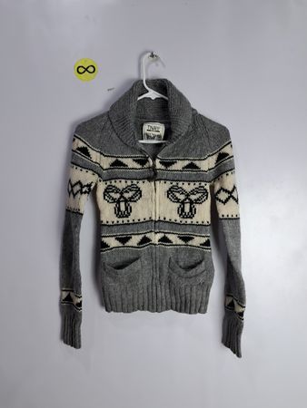 Gray Knit Sweater with Cream and Black Pattern