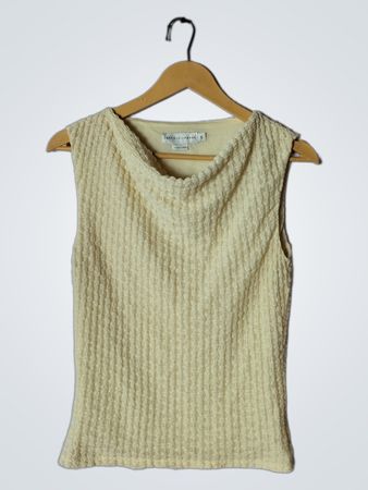 Garfield & Marks Sleeveless Knit Top