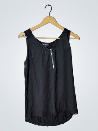 Black Sleeveless Top