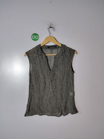 Trent Nathan Black and White Zigzag Sleeveless Blouse