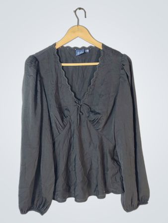 Gap Charcoal Long Sleeve Blouse