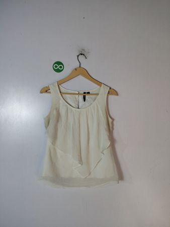 Women's White Sleeveless Top