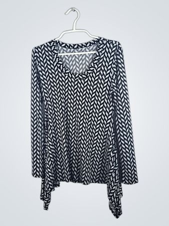 Black and White Houndstooth Blouse