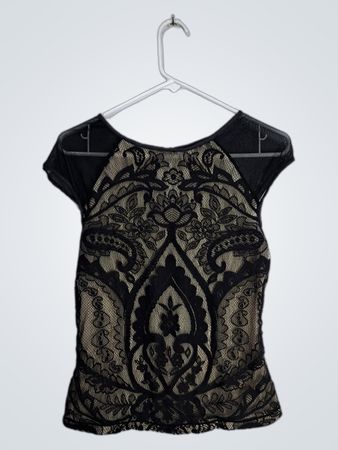 Chelsea & Violet Lace Top