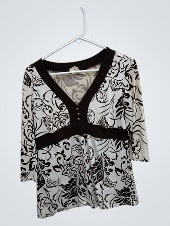 Maurices Floral V-Neck Blouse