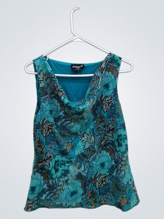 b.i.y.a.y.c.d.a. Floral Sleeveless Top