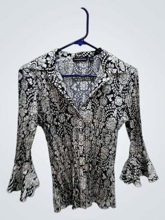Essentials By Milano Blouse