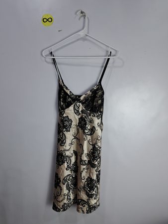 APT. 9 intimates Women's Black and Beige Floral Chemise