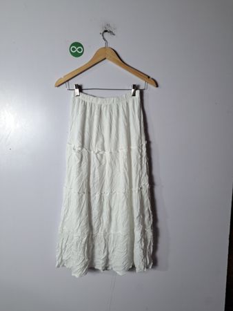 Hollister White Tiered Midi Skirt