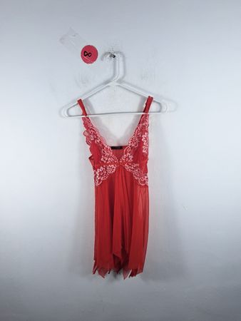 AvidLove Red Lace Chemise