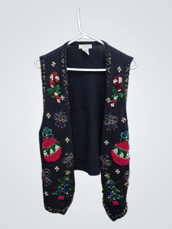 Yarnworks Christmas Vest